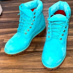 Baby blue timberlands. New, never worn